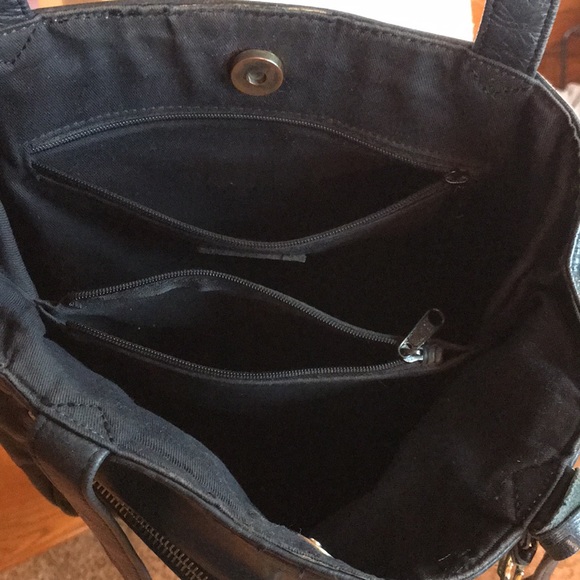 LIZ CLAIBORNE LEATHER COMPANY SHOULDER BAG - Picture 11 of 11